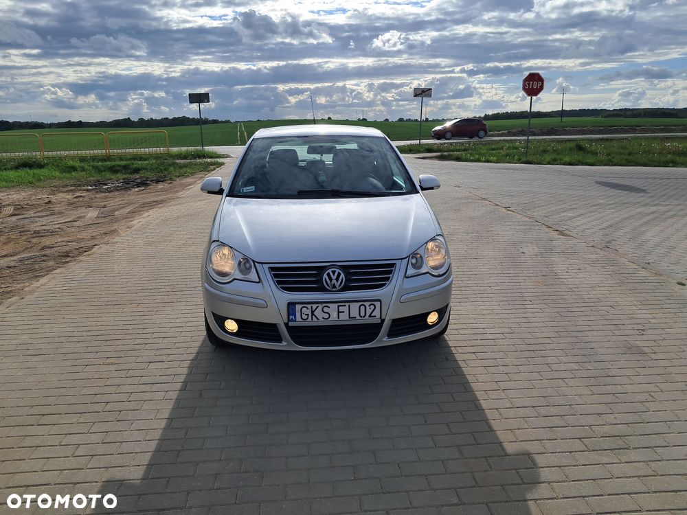 Volkswagen Polo 1.9 TDI Tour - 2