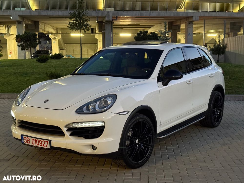 Porsche Cayenne Platinum Edition - 1