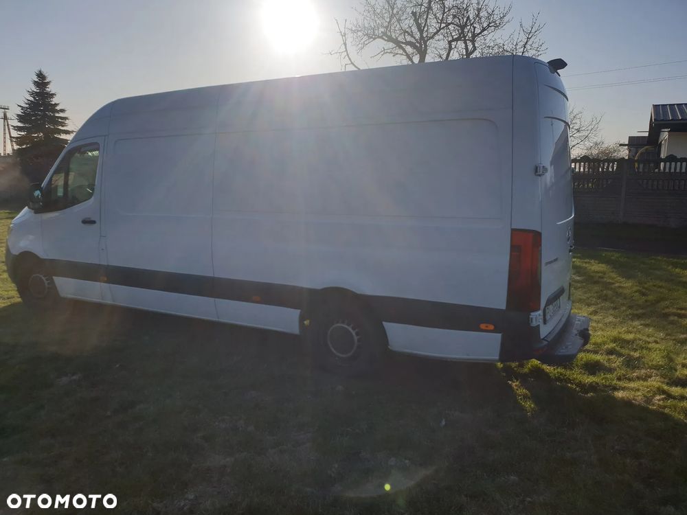 Mercedes-Benz Sprinter - 5