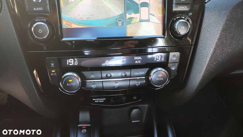 Nissan Qashqai 1.5 dCi Tekna - 12