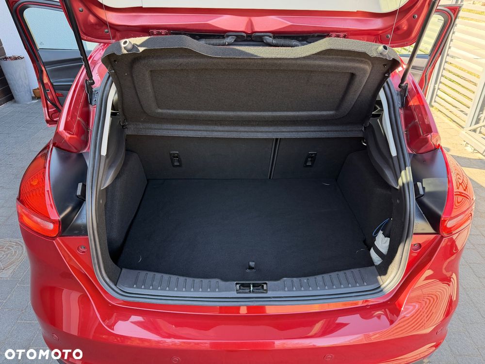 Ford Focus 1.5 EcoBoost Titanium ASS - 13