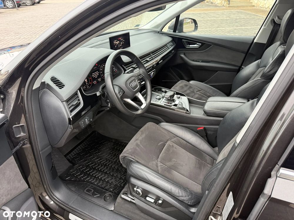 Audi Q7 50 TDI mHEV Quattro S Line Tiptr - 9