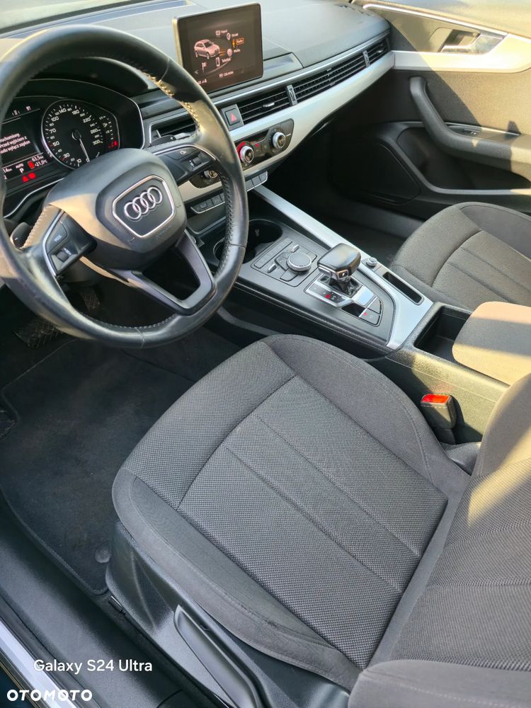 Audi A4 ver-2-0-tfsi-ultra-design-s-tronic - 24
