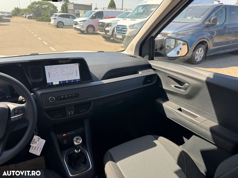 Ford Courier - 11