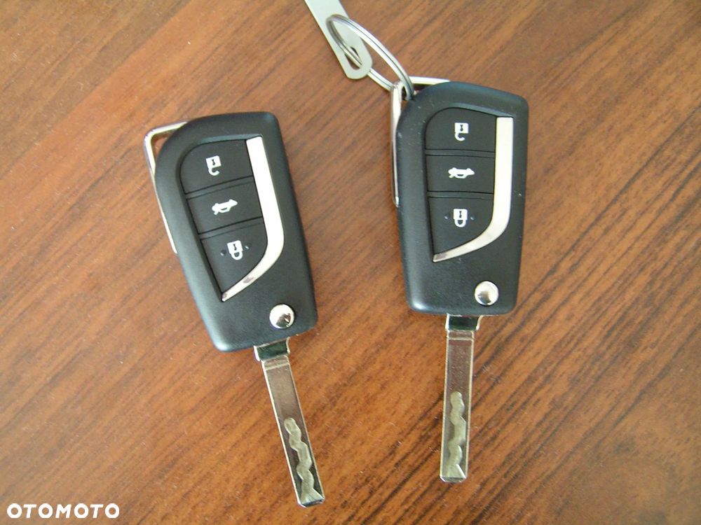 Toyota Corolla 1.6 Premium EU6 - 15