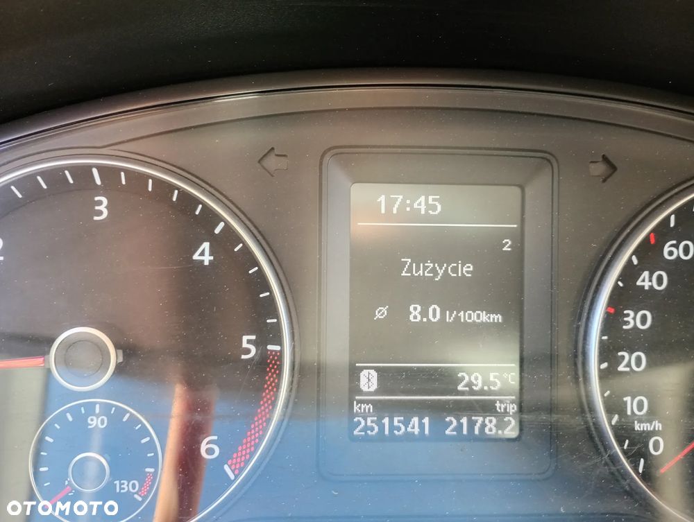 Volkswagen Transporter - 16