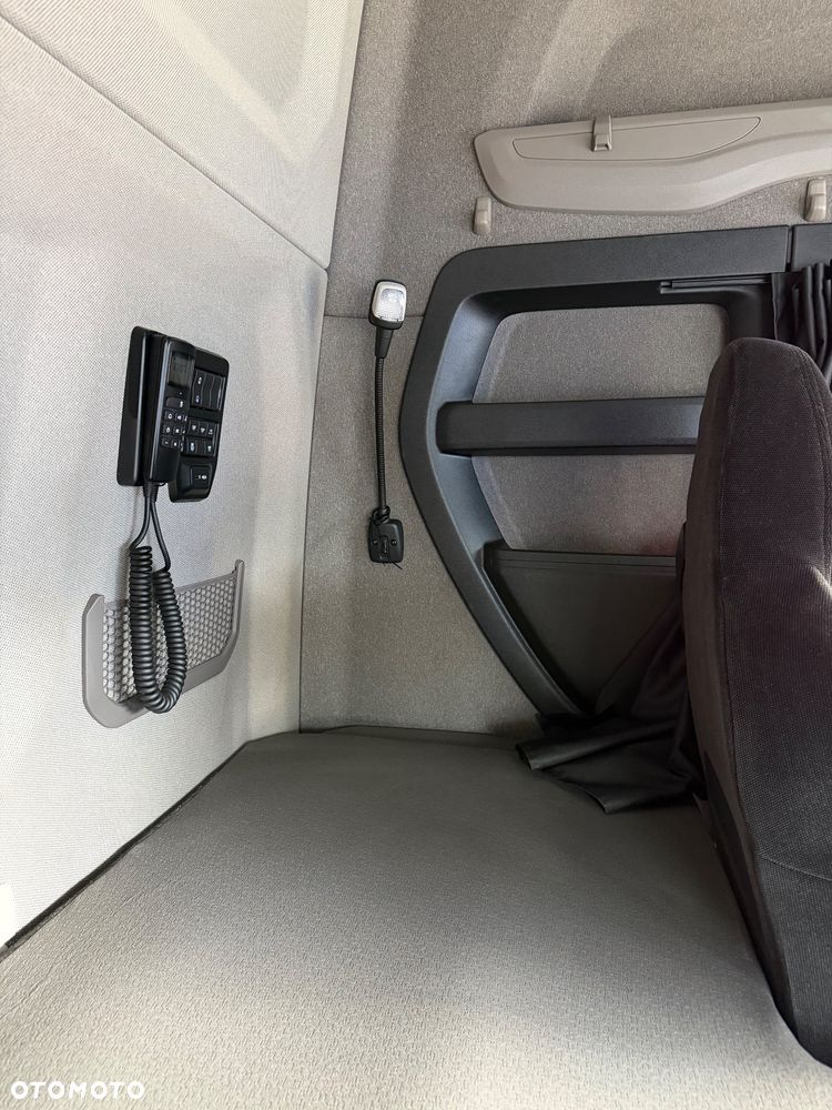 Scania R450 z Niemiec standard idealny stan FULL ADR ASO złoty kontrakt - 36