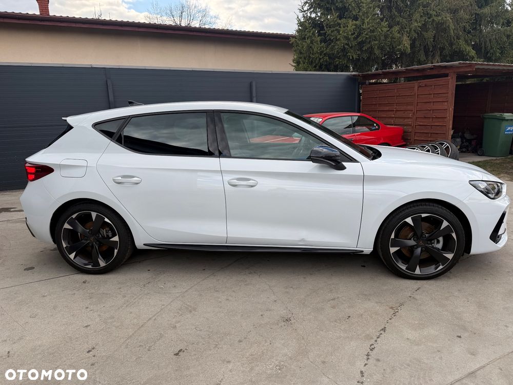 Cupra Leon 1.5 eTSI mHEV DSG - 16