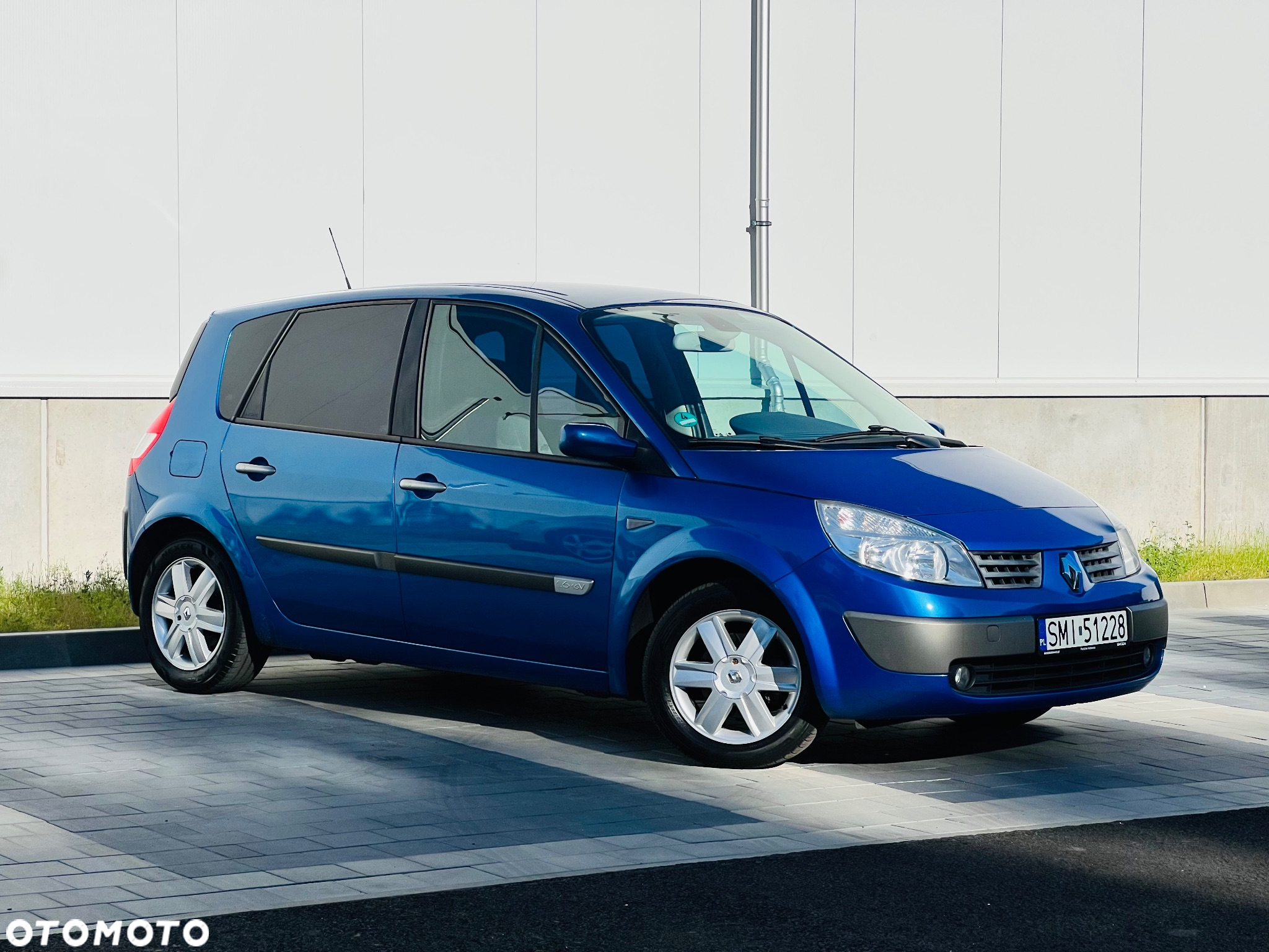 Renault Scenic 1.6 16V 110 Dynamique - 7