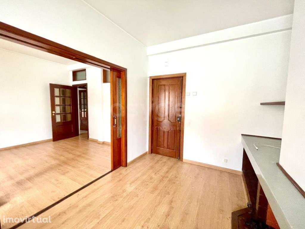 Apartamento T3 duplex, localizado no centro da cidade da Guarda - Grande imagem: 3/26
