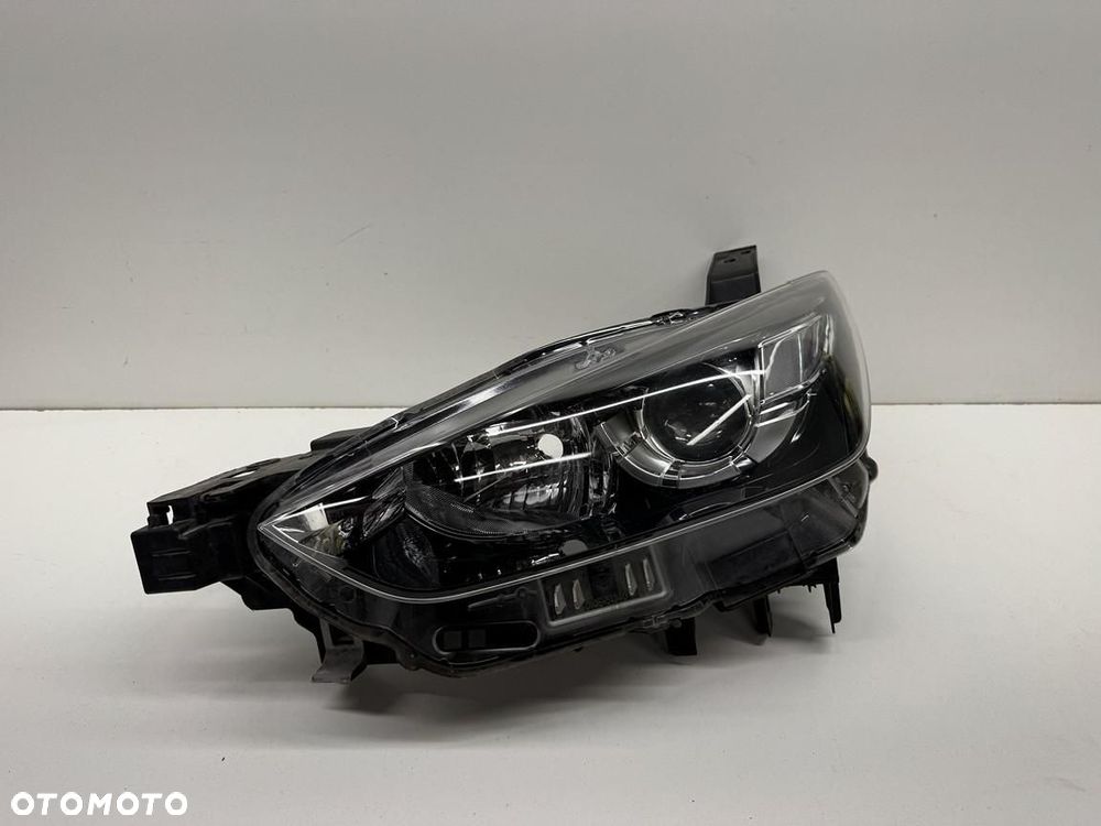 Przednia Lewa Lampa Mazda cx3  D10e-51040