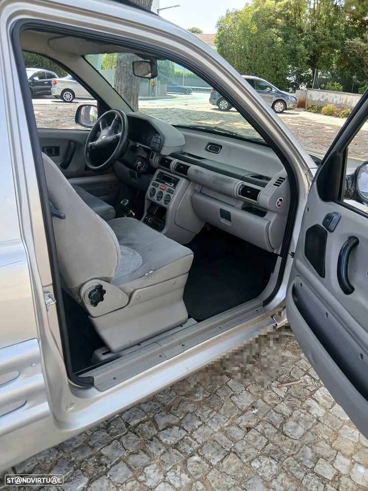 Land Rover Freelander - 10