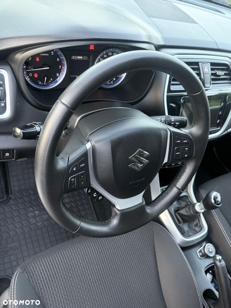 Suzuki S-Cross - 15