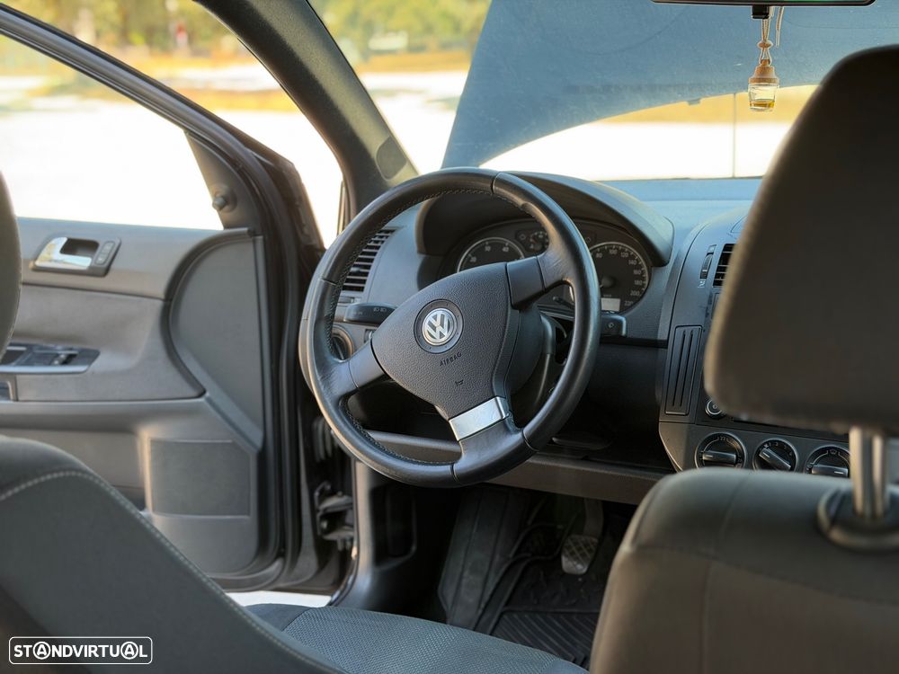 VW Polo 1.2 United - 14