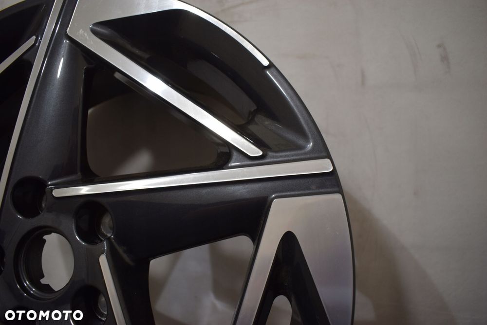 Felga aluminiowa Hyundai 7,5Jx18 5x114,3 ET55 Wysyłka gratis! - 4