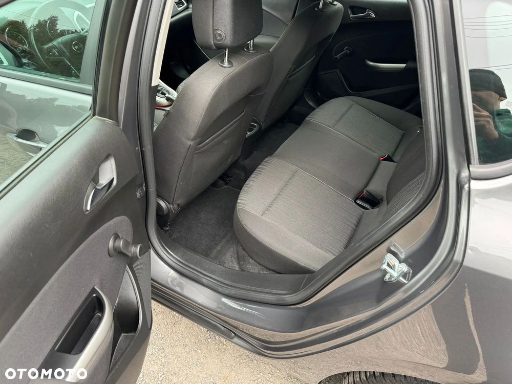 Opel Astra 1.6 Active - 20