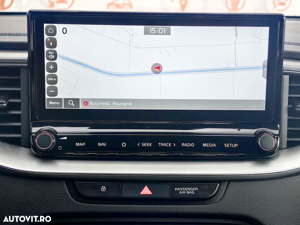 Kia Ceed 1.6 CRDi (48V Mild-Hybrid) DCT7 Vision - 30