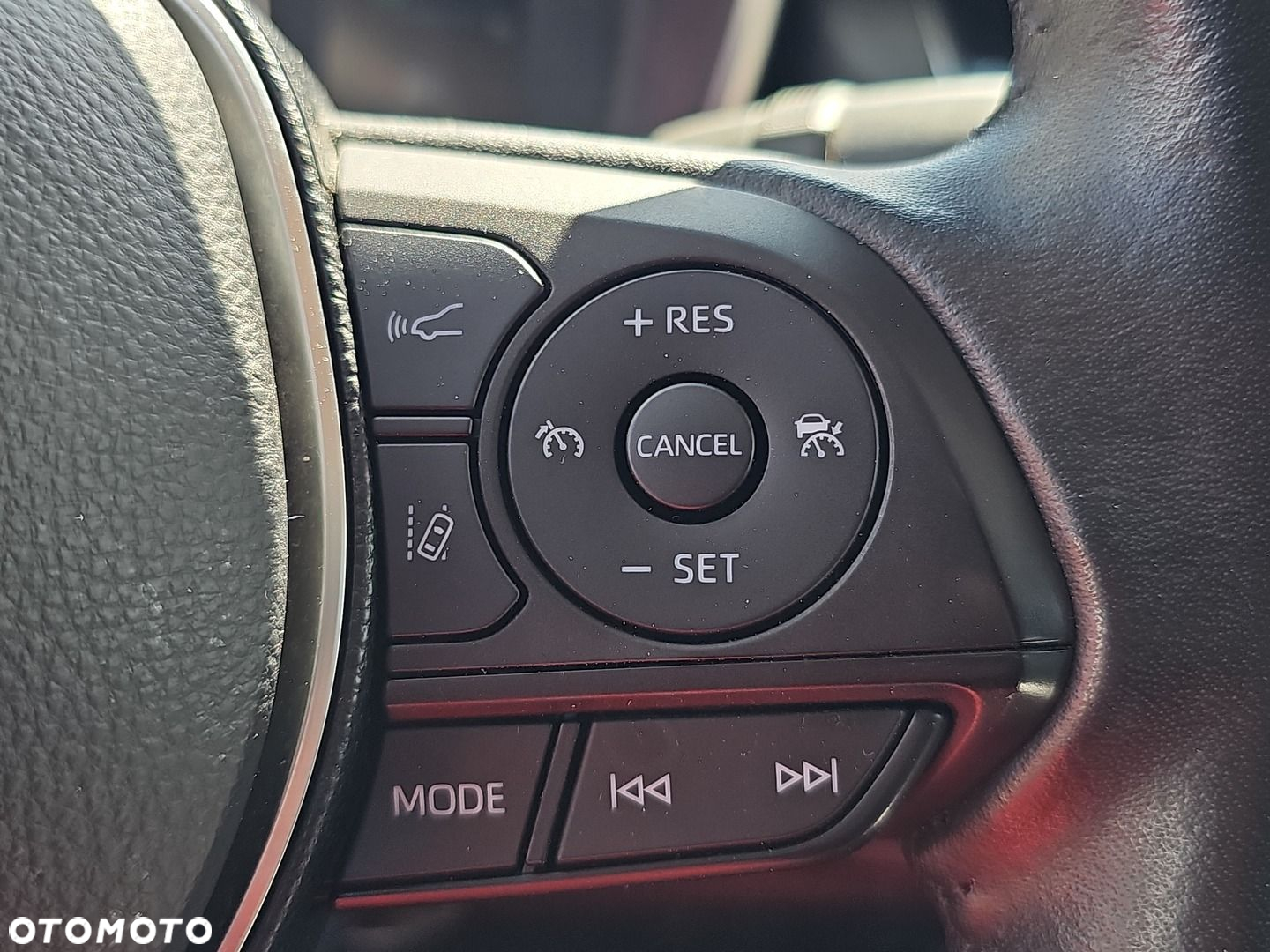 Toyota Corolla - 16
