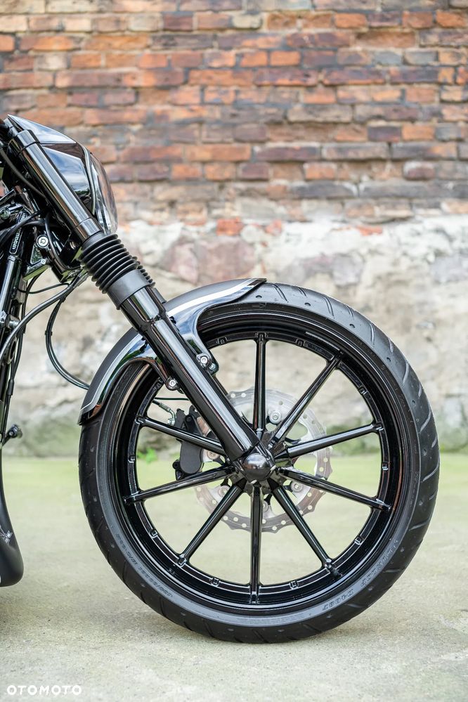 Harley-Davidson Softail Slim - 26