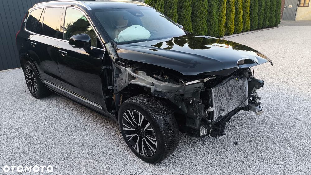 Volvo XC 90 - 3