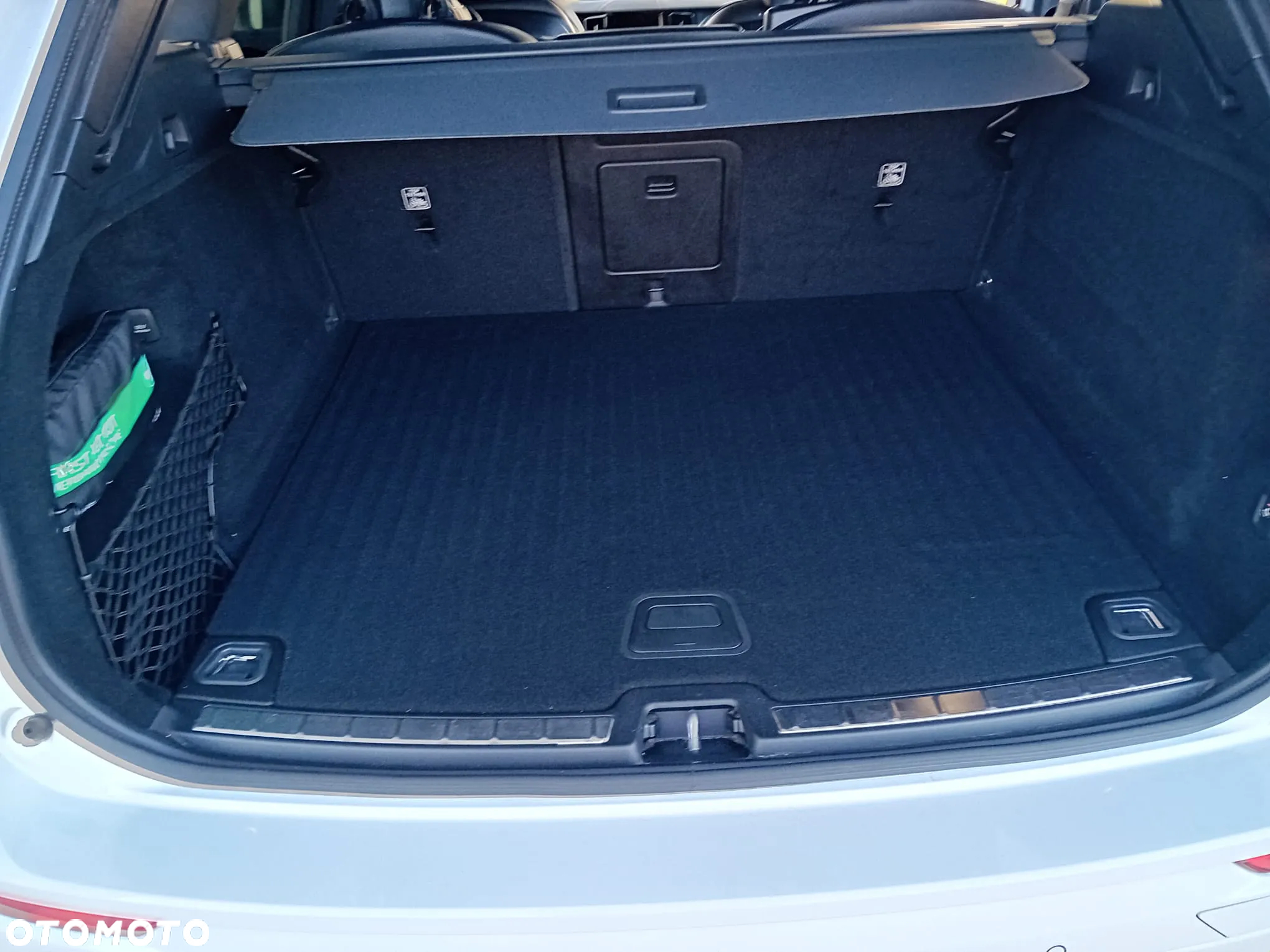 Volvo XC 60 D4 AWD R-Design - 12