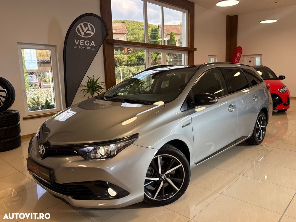 Toyota Auris 1.8 VVT-i Automatik Team Deutschland - 2