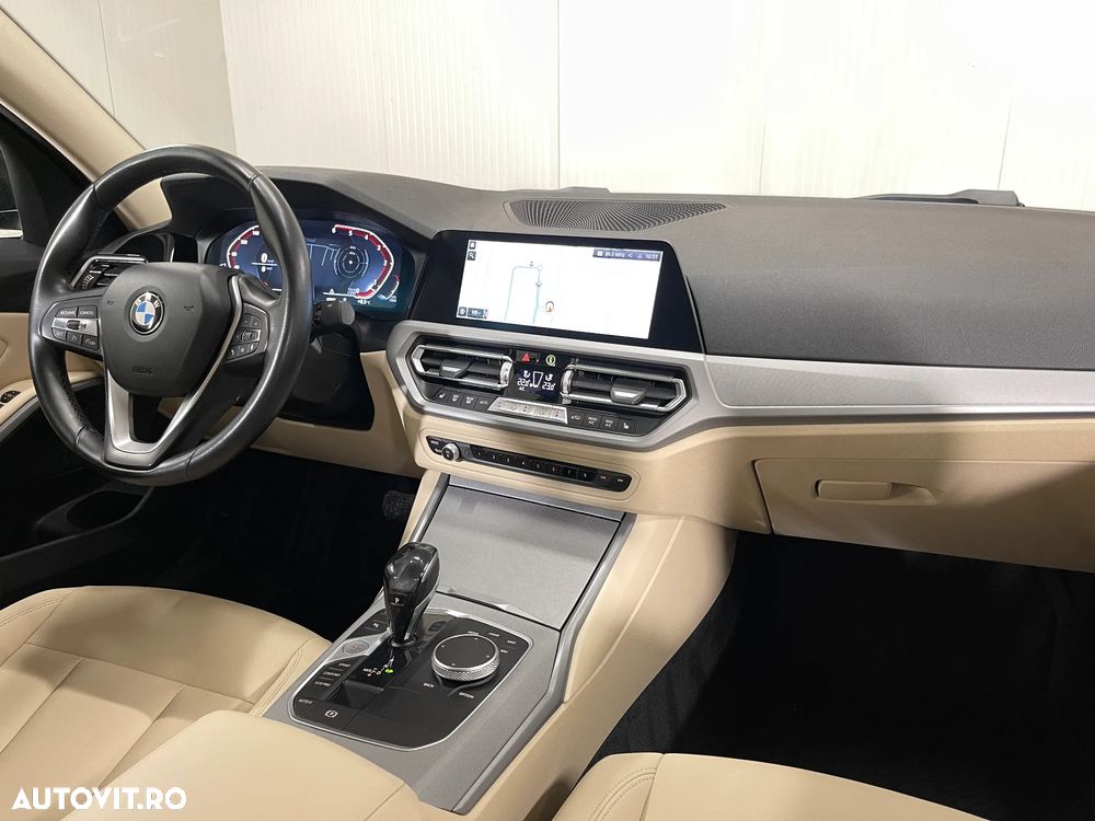 BMW Seria 3 320d xDrive AT MHEV - 8