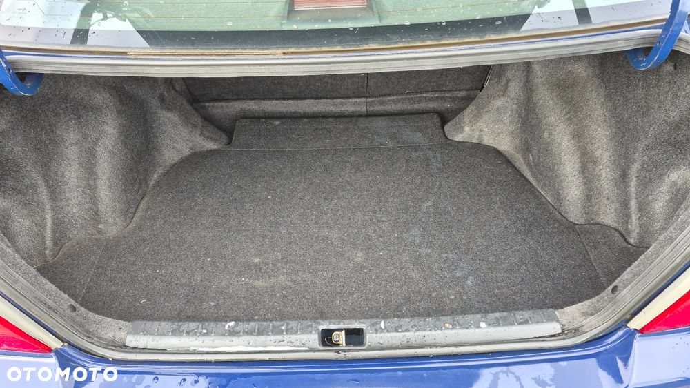 Toyota Corolla - 7