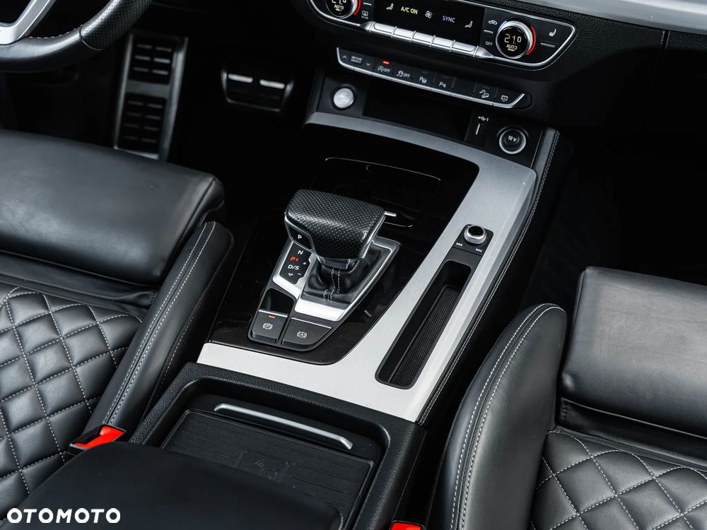 Audi Q5 Sportback 40 TDI quattro S tronic S line - 21