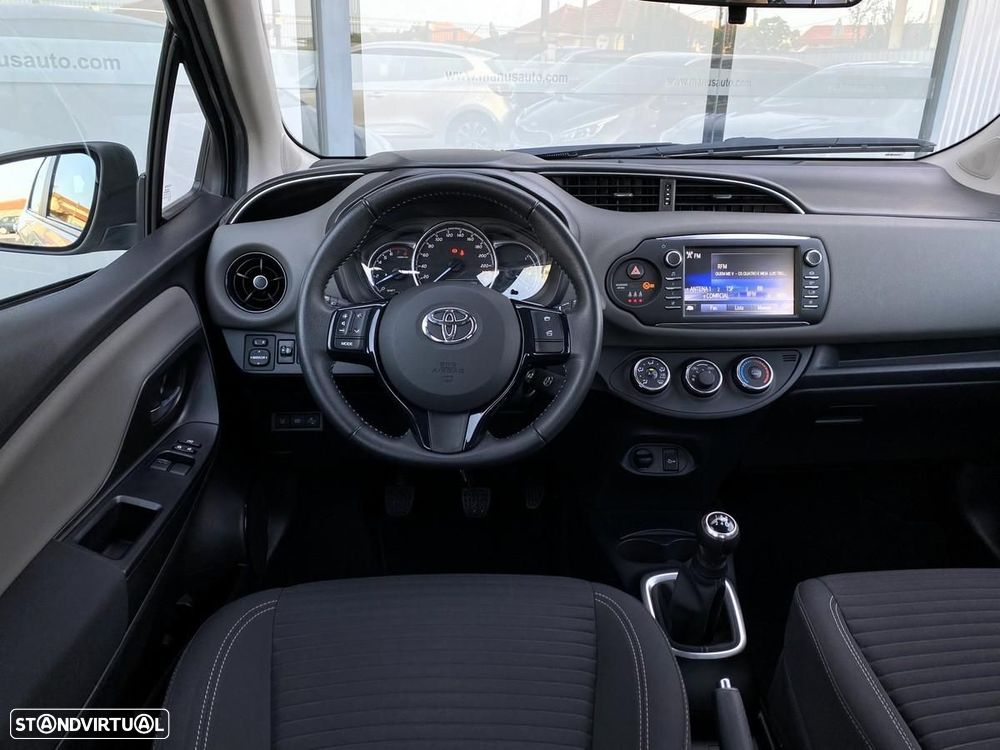 Toyota Yaris 1.0 VVT-i Comfort - 11