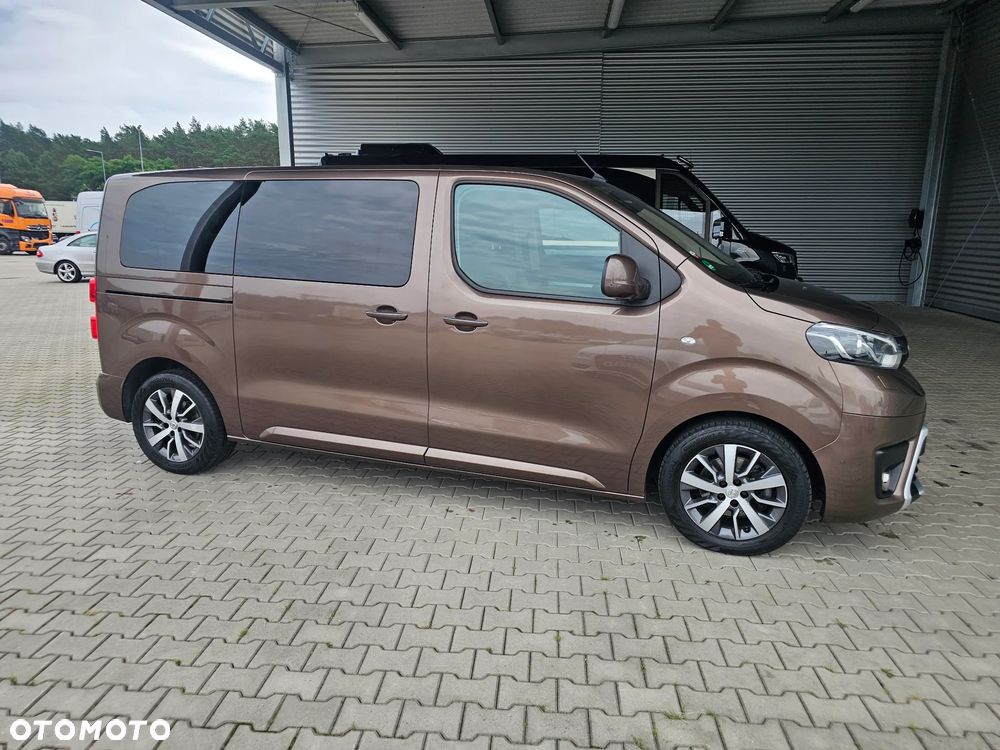 Toyota Proace Verso 2,0-l-D-4D L1 (7-Si.) Autm Executive - 7