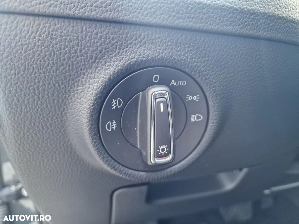 Skoda Superb 2.0 TDI DSG Style - 13