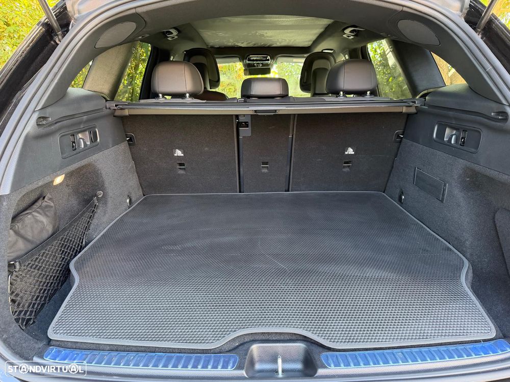 Mercedes-Benz GLC 300 de 4Matic - 36
