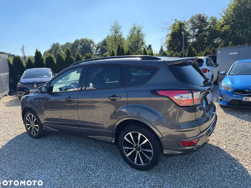 Ford Kuga 1.5 EcoBoost 2x4 ST-Line - 5