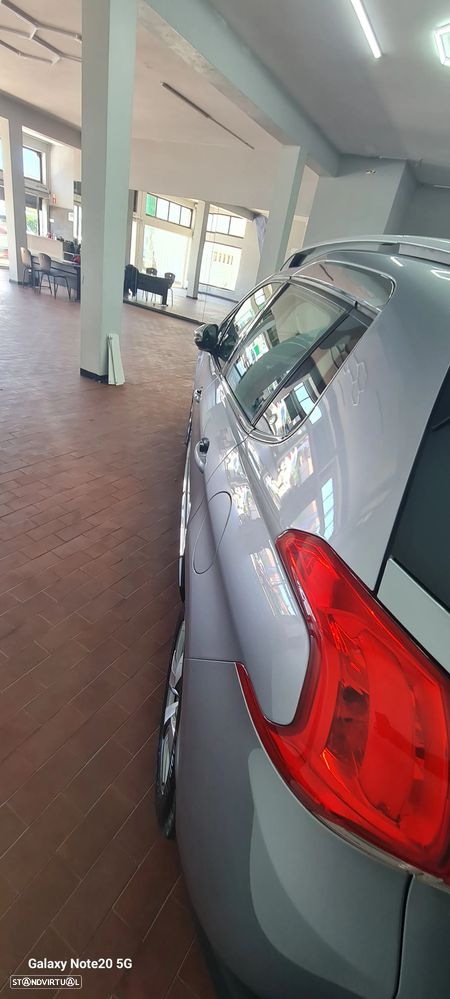 Peugeot 2008 BlueHDi 100 STOP & START Allure - 15
