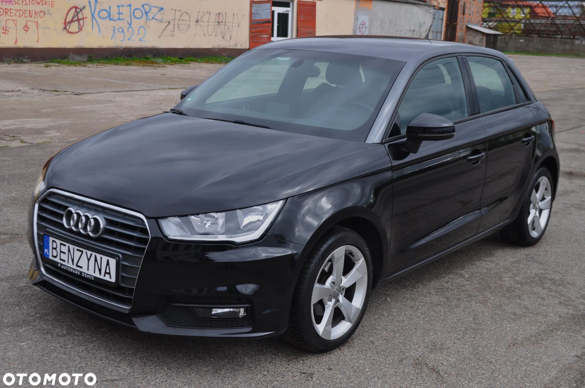 Audi A1 1.0 TFSI ultra Sportback S tronic design - 1