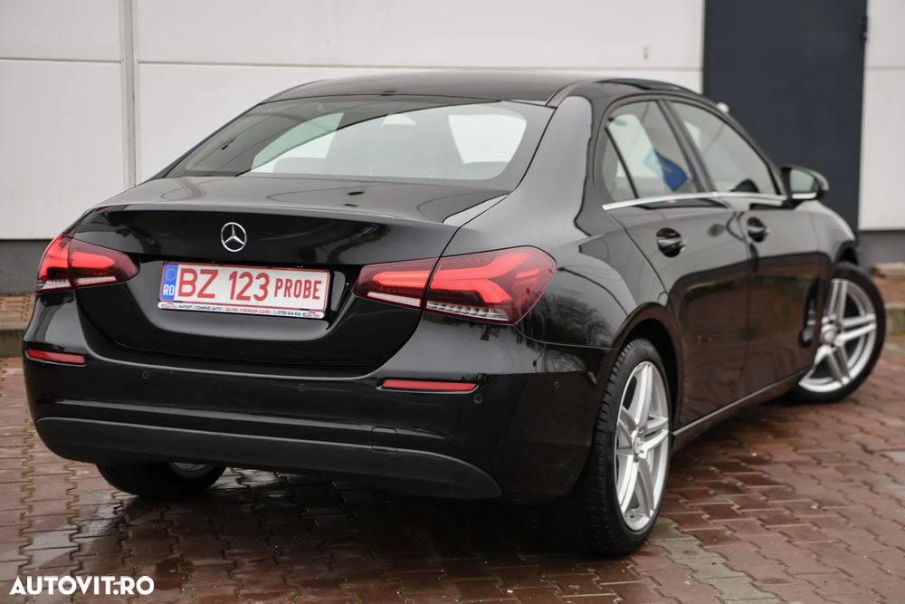 Mercedes-Benz A 180 d Sedan 7G-DCT - 26