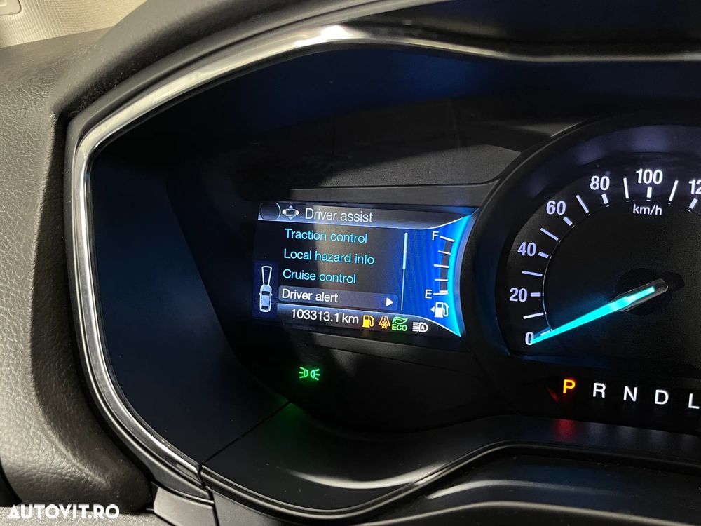 Ford Mondeo 2.0 HEV Titanium - 29