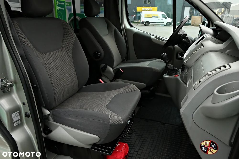 Opel Vivaro - 27