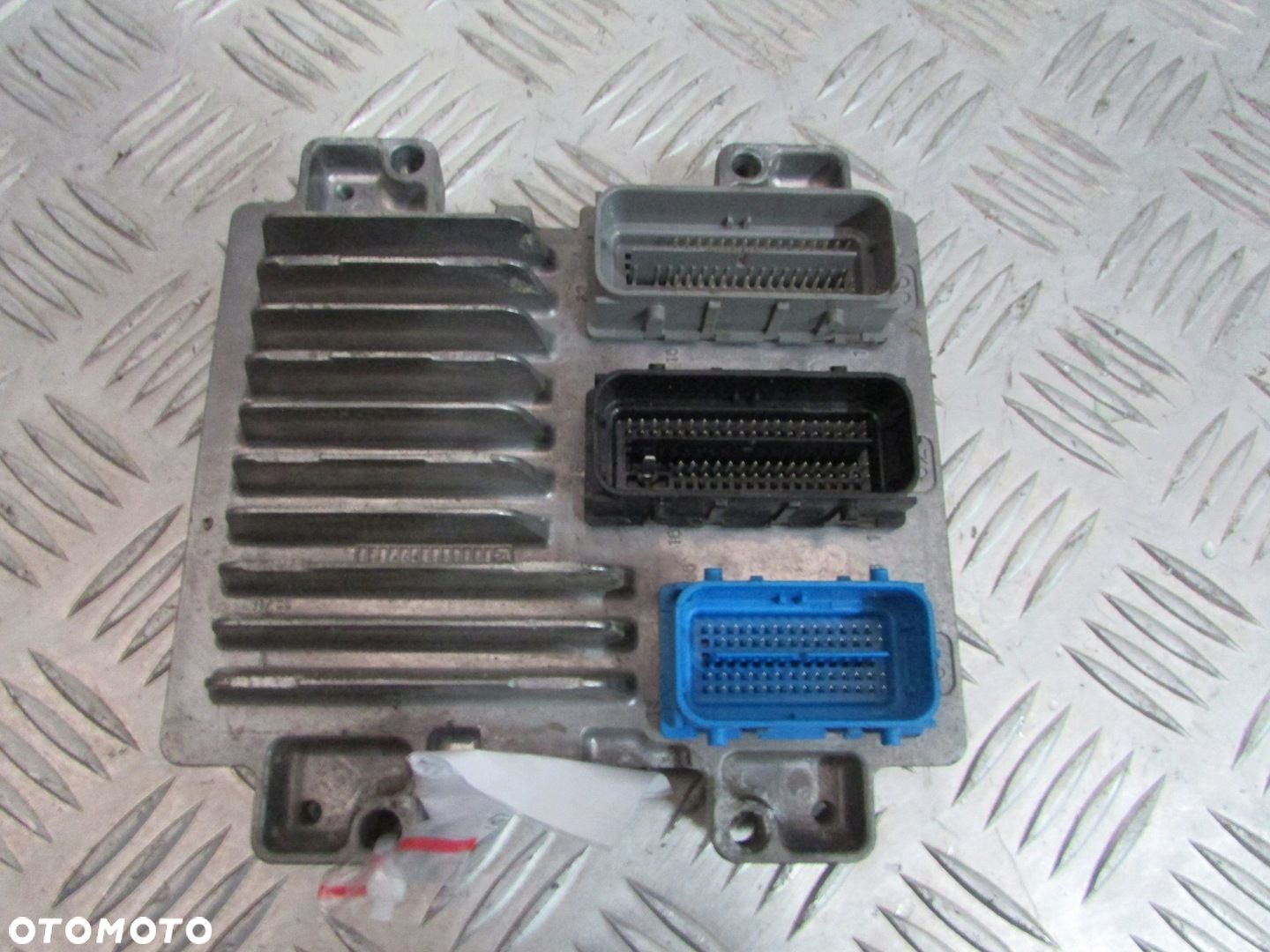 KOMPUTER 1.4 T TURBO 12643636 ABKM CORSA D LIFT 12 - 1