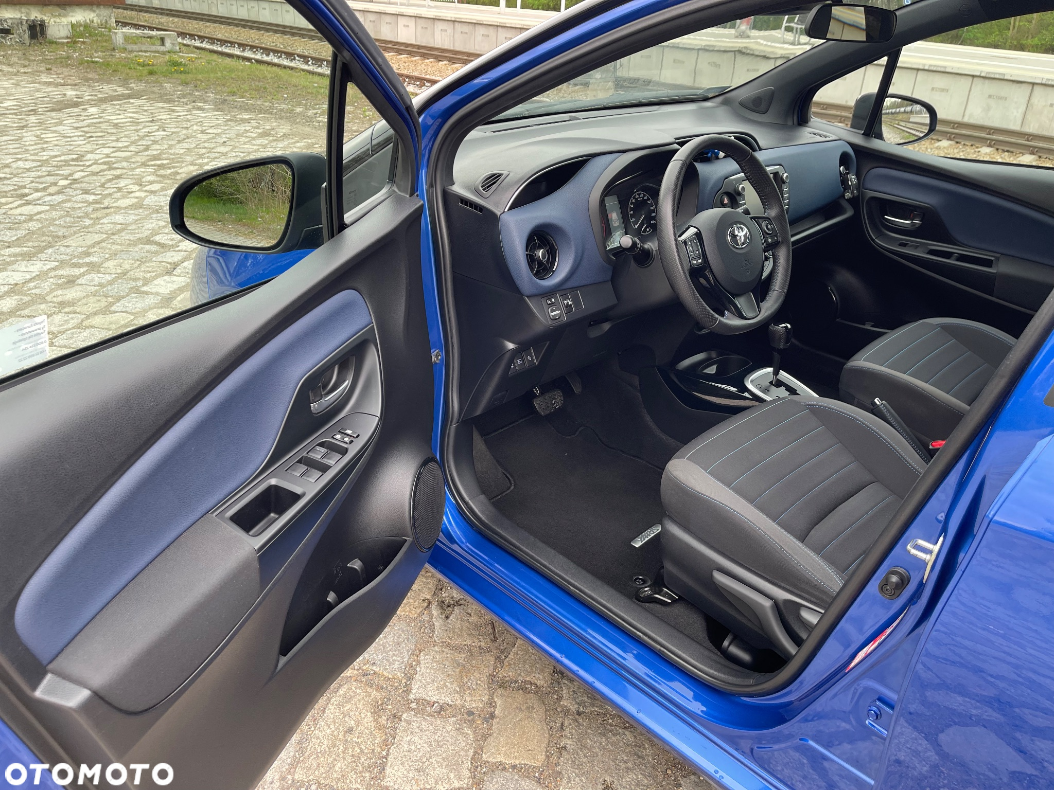Toyota Yaris 1.5 Selection CVT - 4