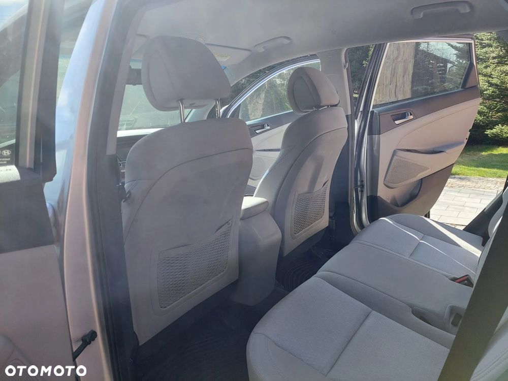 Hyundai Tucson - 11