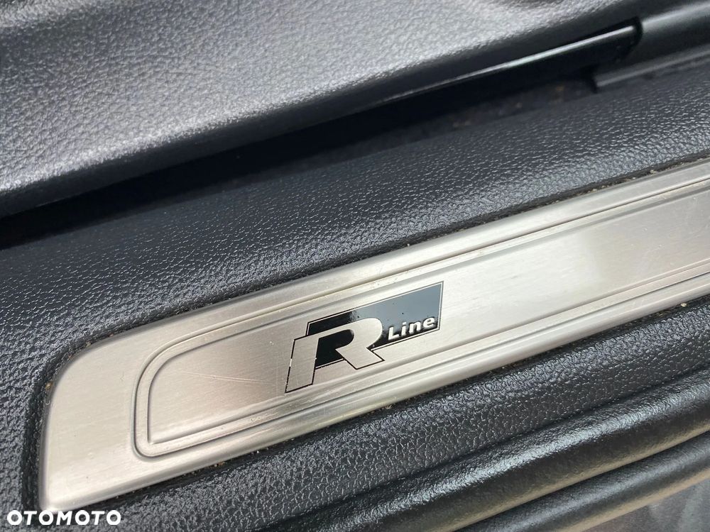 Volkswagen Passat Variant 2.0 TDI SCR DSG Highline - 18