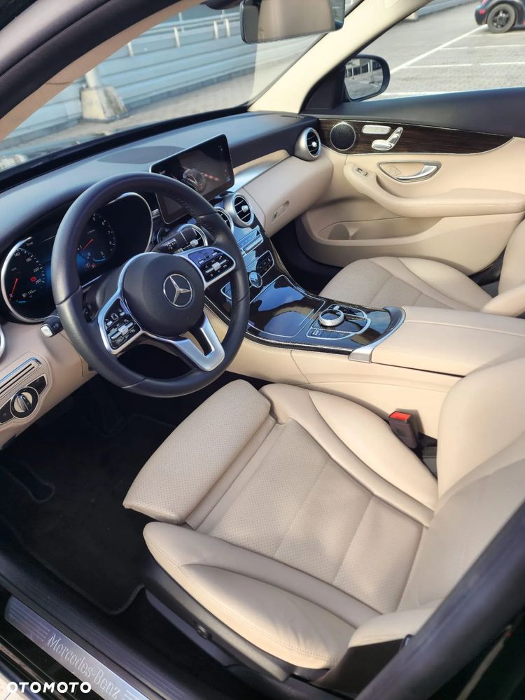 Mercedes-Benz Klasa C 300 9G-TRONIC Avantgarde - 3