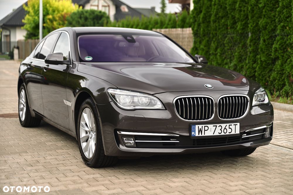 BMW Seria 7 750d xDrive - 15