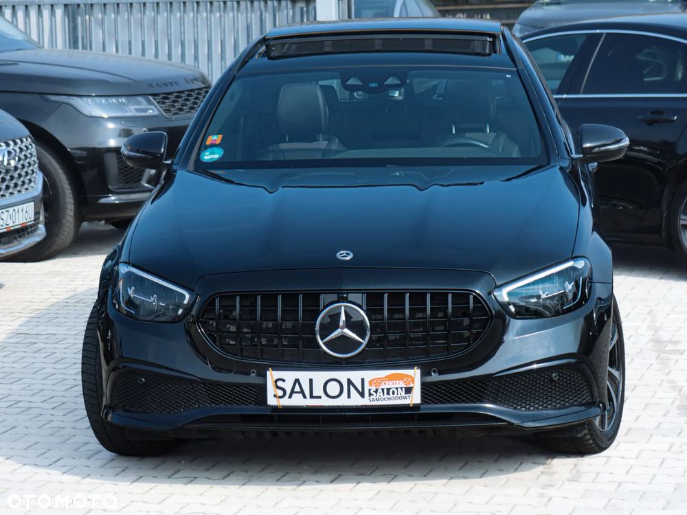 Mercedes-Benz Klasa E 300 9G-TRONIC Night Edition - 28
