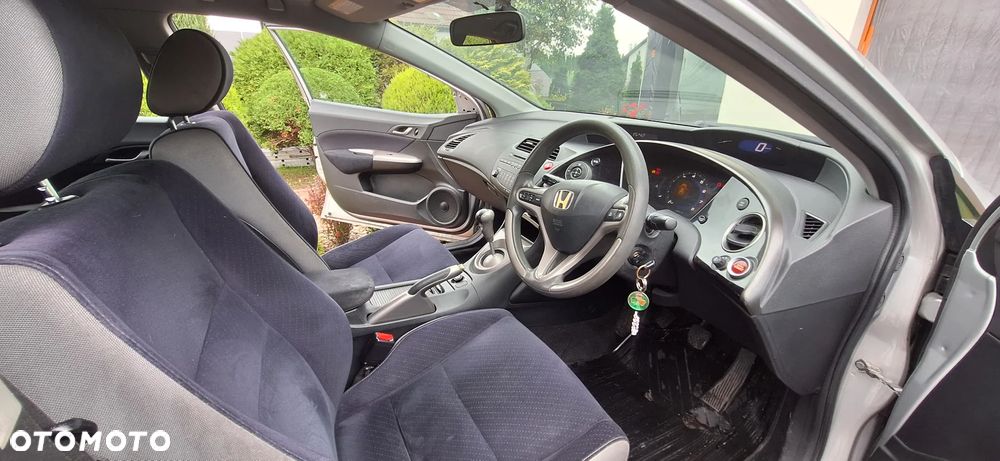 Honda Civic 1.4 Comfort - 7