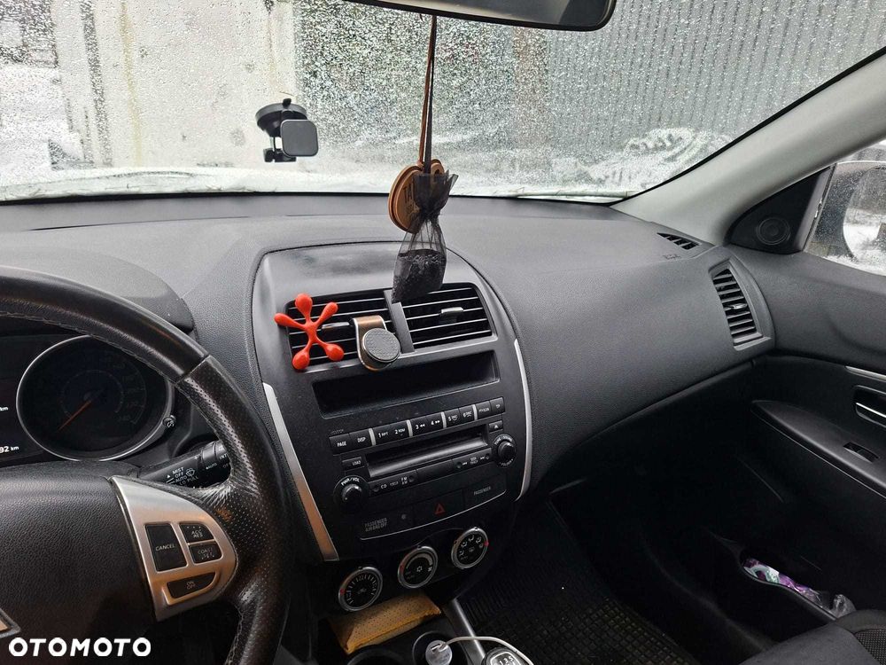 Mitsubishi ASX - 6