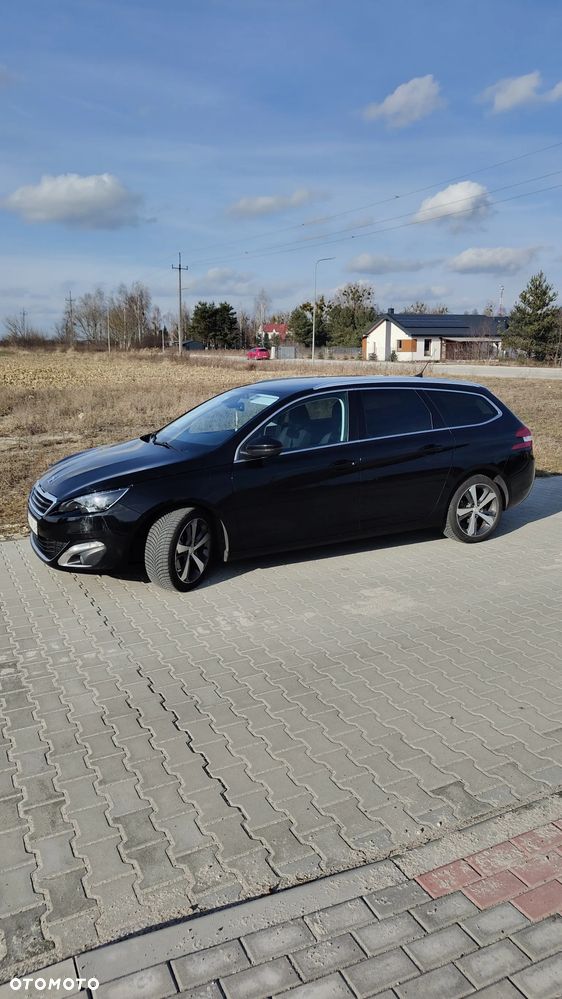 Peugeot 308 - 4
