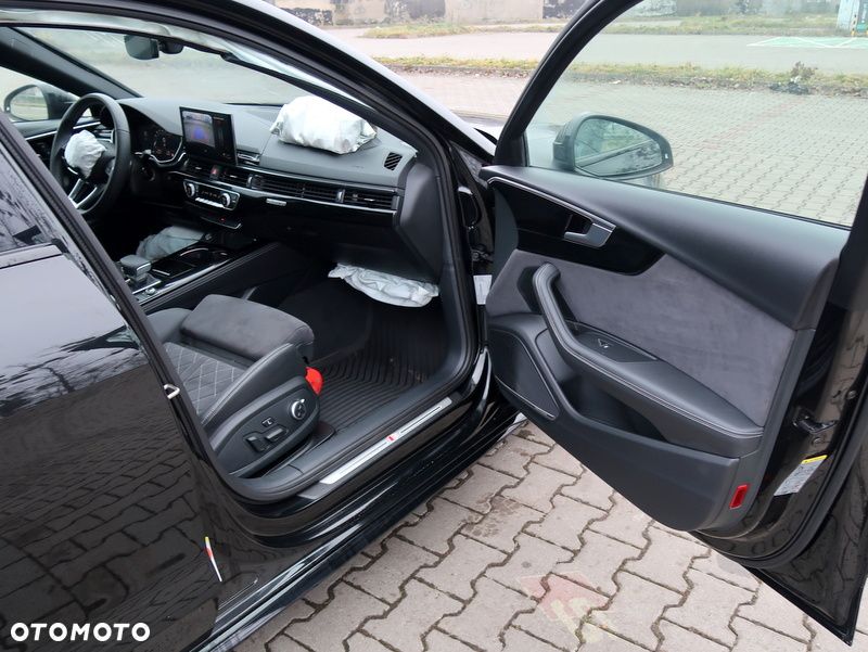 Audi A4 Limousine 45 TFSI quattro S tronic S line - 20